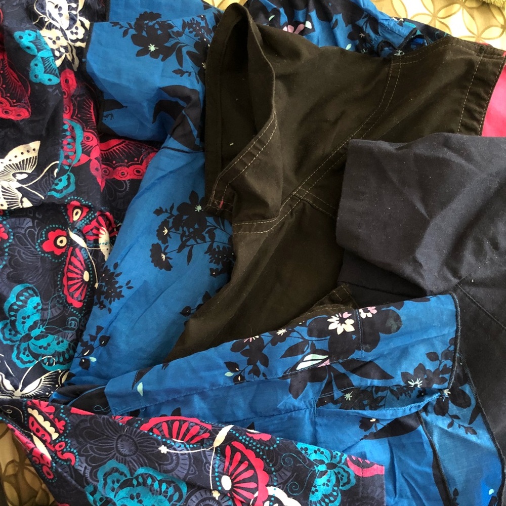 4 scrub tops for sale all size xs